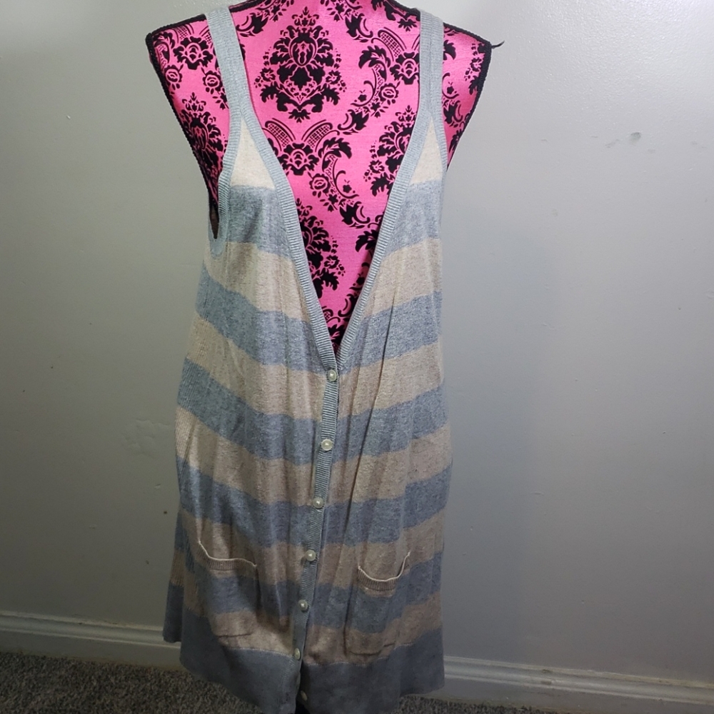 3💝 for $25 Nwt Old Navy Sleeveless Cardigan Vest